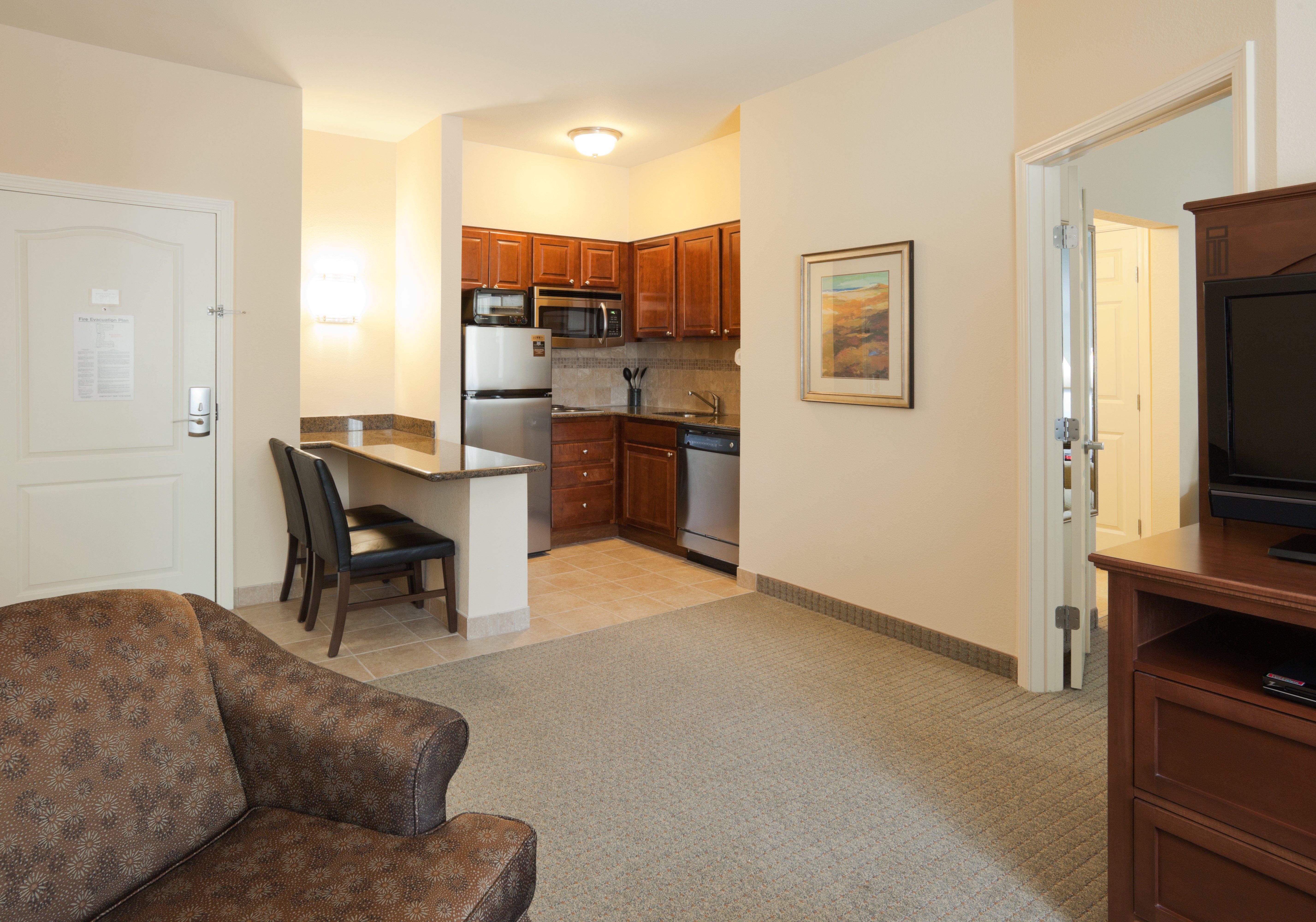 Homewood Suites Lafayette-Airport Bagian luar foto