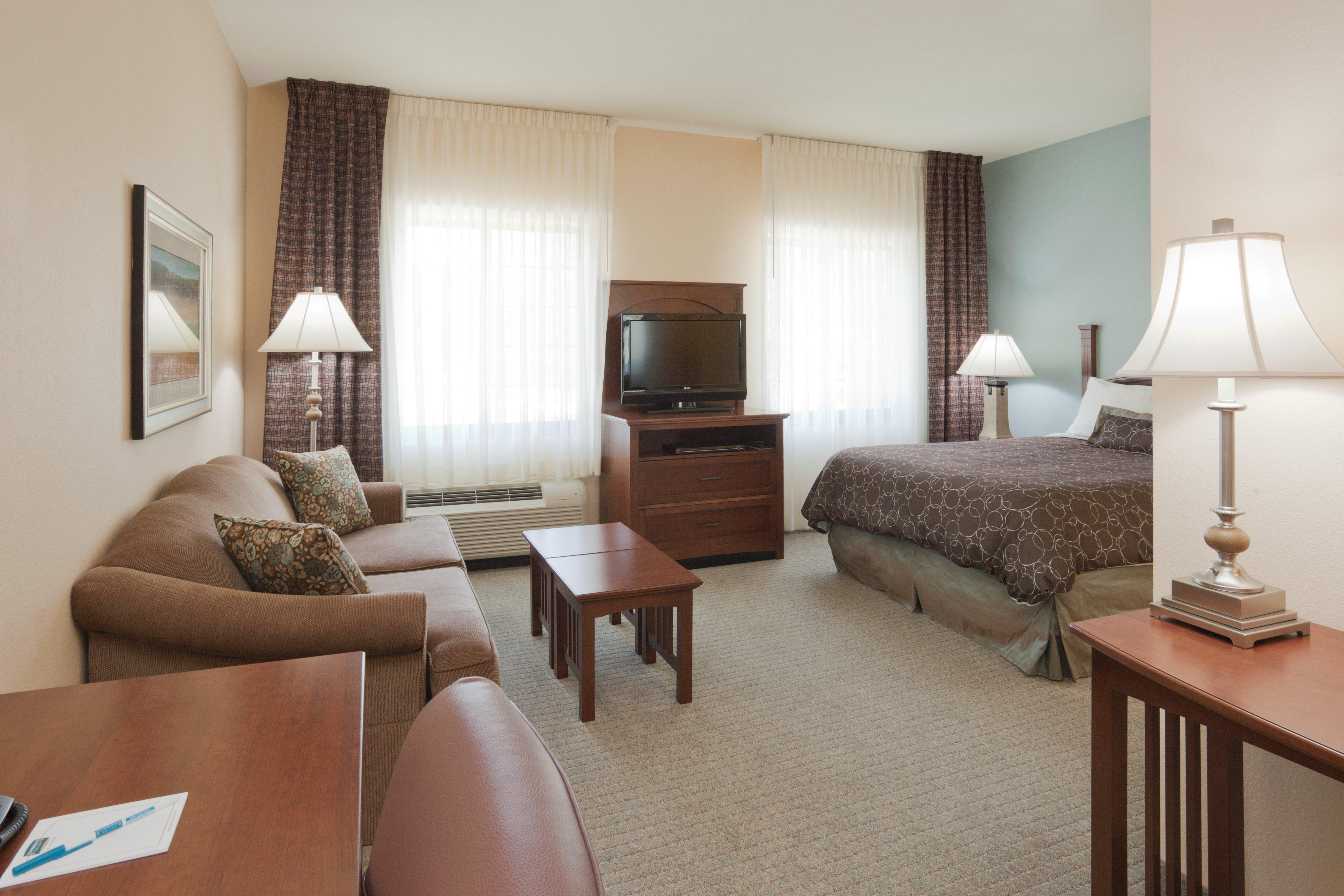 Homewood Suites Lafayette-Airport Bagian luar foto