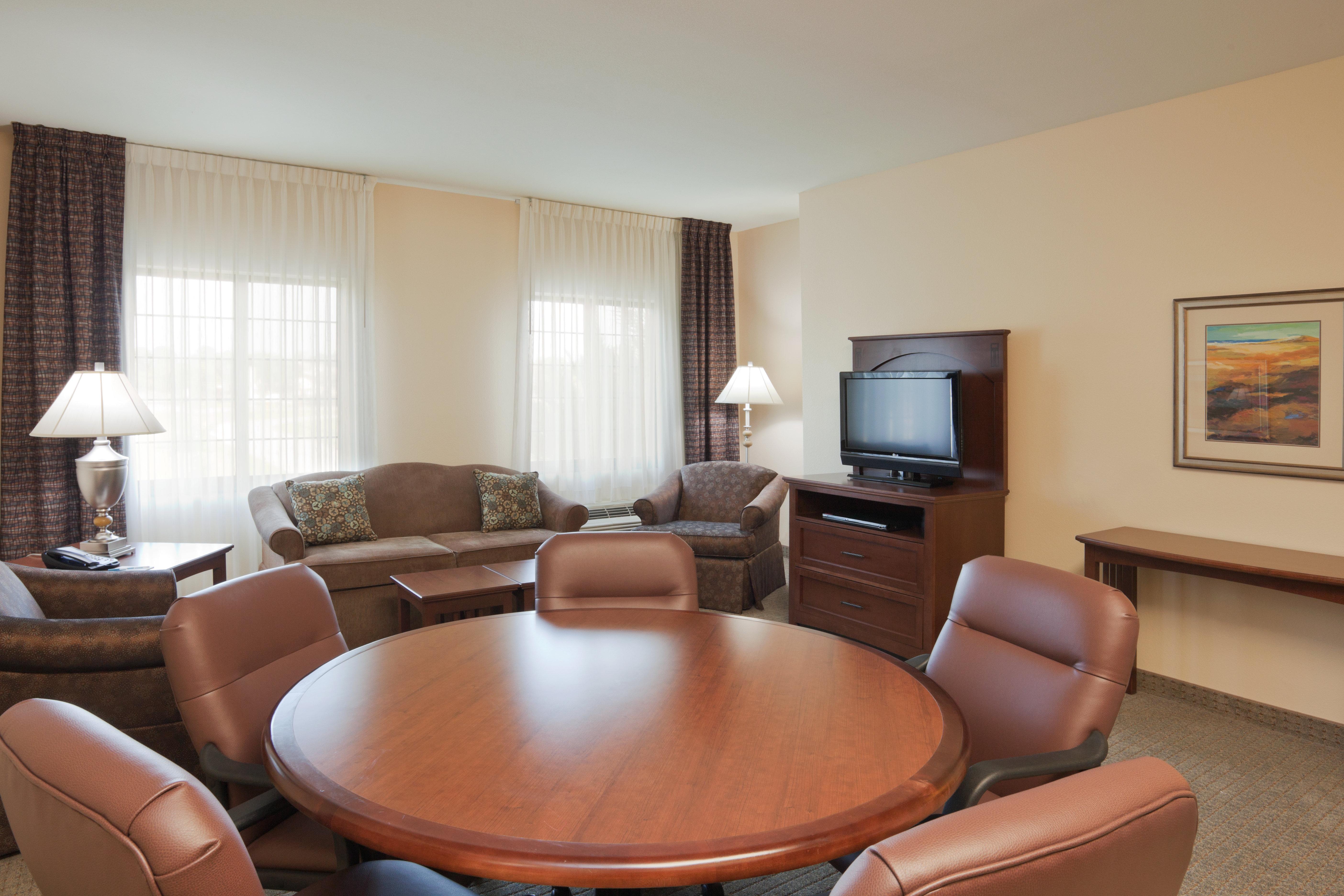 Homewood Suites Lafayette-Airport Bagian luar foto