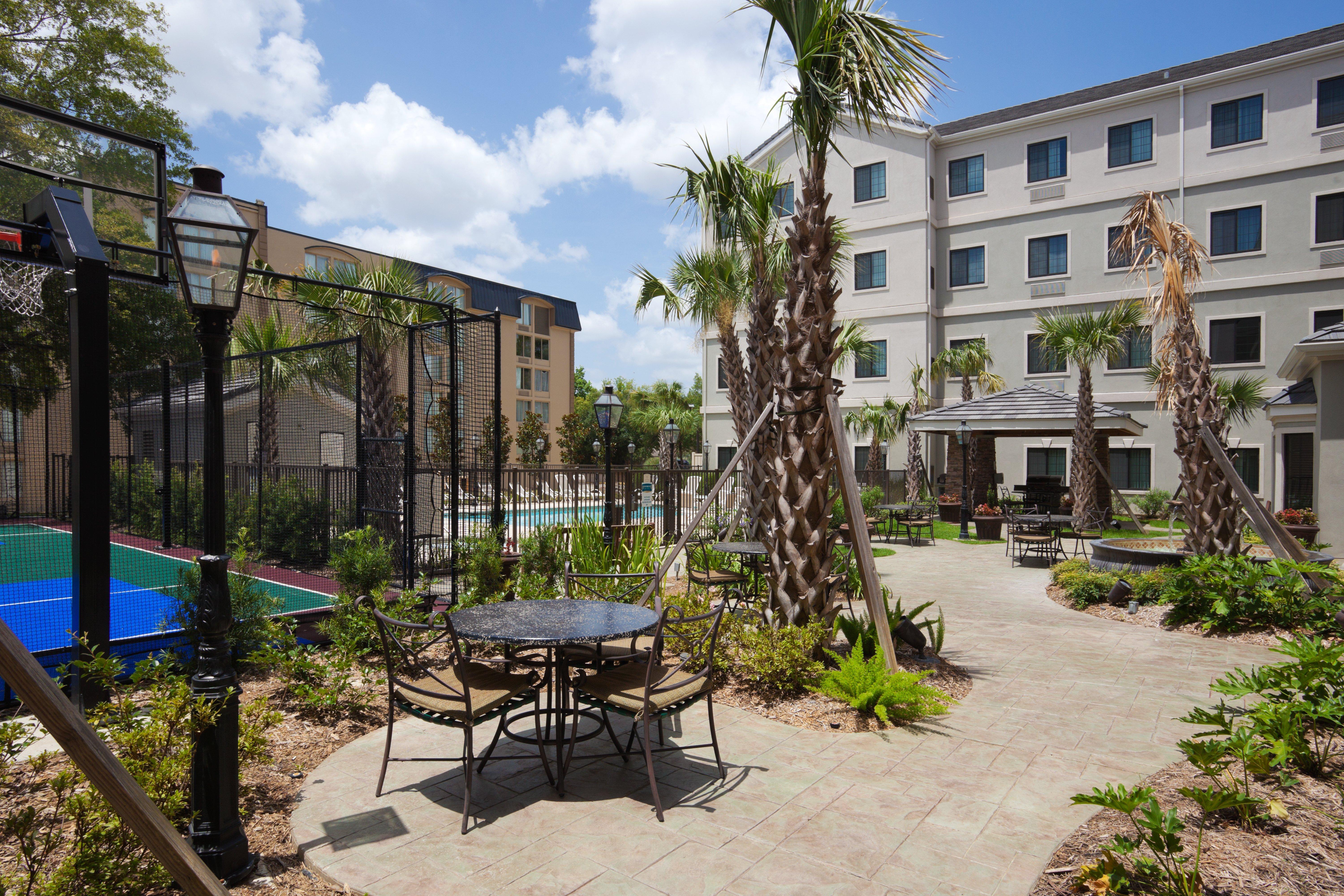 Homewood Suites Lafayette-Airport Bagian luar foto