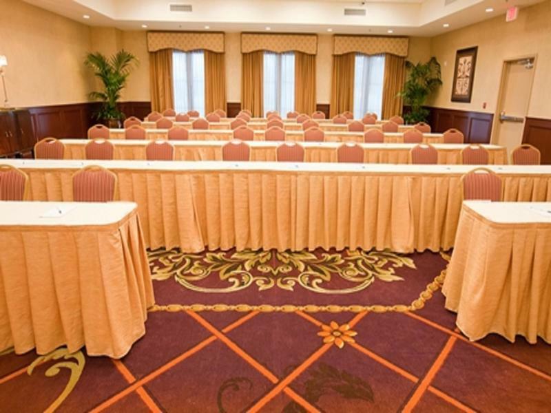 Homewood Suites Lafayette-Airport Bagian luar foto